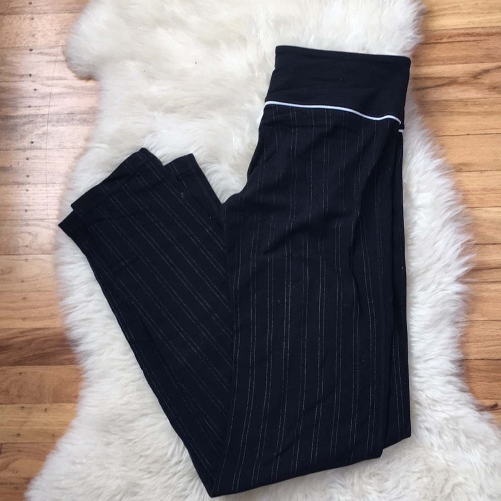 Lululemon Black white pinstripe pant: RARE!!!
